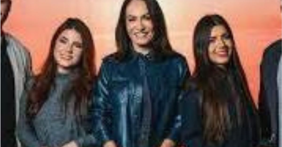 @CintiaAlvesOficial e @MINISTERIOF4CES - ME CARREGA NOS BRAÇOS